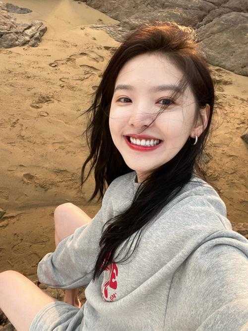 全文离婚后，傲娇大佬日日缠着她