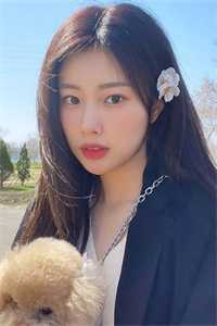 全文章节军婚爆糖：白莲绿茶在七零做团宠