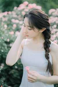 夫人她一心搞事业，世子赢麻了精选全文