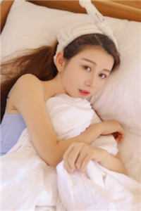 白月光她扔了剧本，投奔反派大佬全文