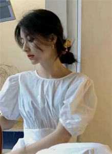穿越后，医女名扬天下全集小说