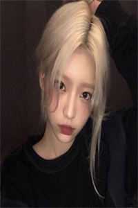 小说全集护她十年，那天，她说白月光回来了
