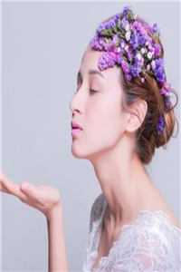 离婚后，她一纸婚约嫁入豪门全集小说