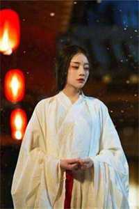 精彩小说冰河末世，囤货百亿女神跪我面前