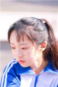 被捕入狱后，未婚夫带着新科技参加审判小说全集