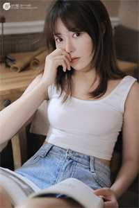 小说国家分配婚姻，我把美女老师娶回家