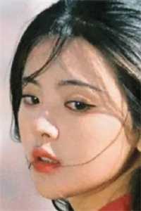 被聘为妃后，傲娇王爷赔上一生长篇小说
