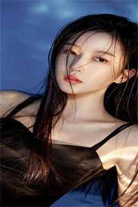畅销小说离婚后，傲娇大佬日日缠着她