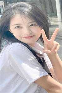 优秀文集美人宿主快穿后，小世界崩塌了