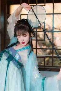 闪婚超甜：装穷的首富老公向我摊牌了全本小说