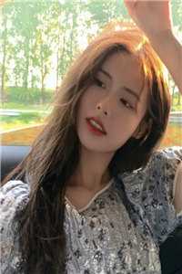 畅销书籍离婚后，傲娇大佬日日缠着她