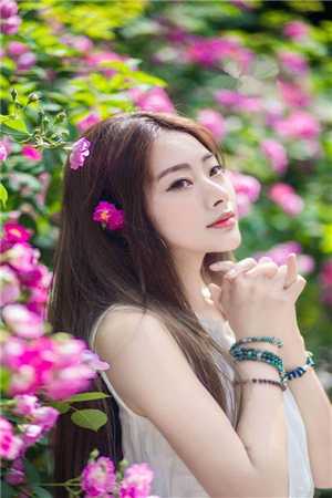 被祖龙偷听心声后，她成了大秦吉祥物热门小说<