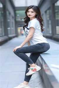 畅销书籍快穿：绝色美人绑定生子系统