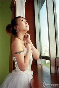 精品阅读假扮夫妻：豪门后妈在线虐渣