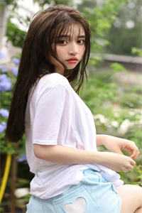 重生后闪婚首长，易孕军嫂养崽忙完整文集