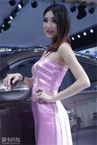 阅读全集穿成霸总妻，我炮灰碾压女主角！