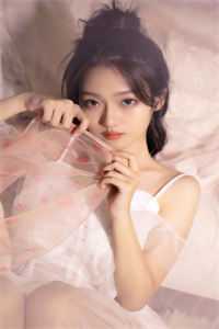 十八线糊咖：我的金主是我小后妈精品