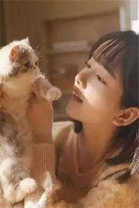 精品文给女霸总送外卖后，我入赘豪门了<