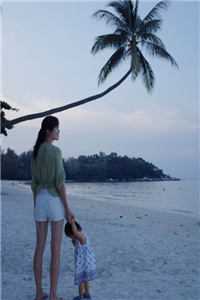 快穿：绝色妖女靠生子长命百岁全文小说