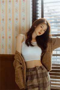 畅销小说穿成霸总妻，我炮灰碾压女主角！