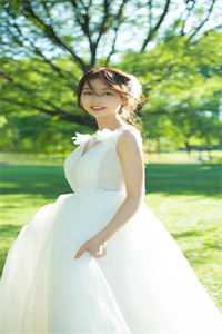离婚后，我被小鲜肉们围满了全文完结