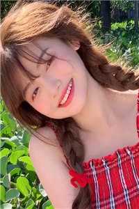 嫁给穷小子后，她成了百亿富婆全集小说推荐