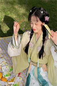 长篇小说疯了吧，解剖课的大体老师是我女友