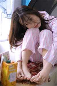 畅销书目成为顶级女主播，打脸极品亲戚