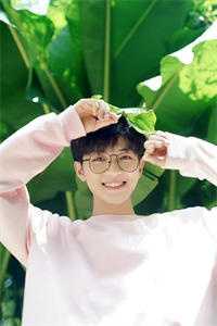 今天也是当红颜祸水的一天！全集小说