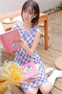 全校公敌！和美女老师谈恋爱精品推介