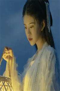 文章全文答应好友的委托后，意外觉醒系统