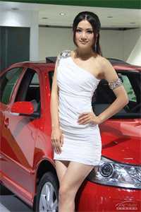 完整版穿成霸总妻，我炮灰碾压女主角！