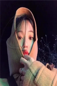 全章节嫁给穷小子后，她成了百亿富婆