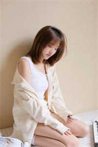 青楼女子要从良，侯爷首辅请靠边