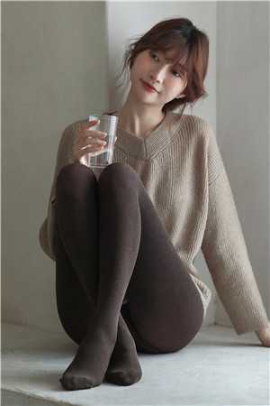 军婚甜如蜜，恶女穿七零被宠上天