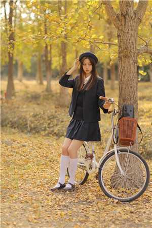 转行卖烧烤后，他桃花不断