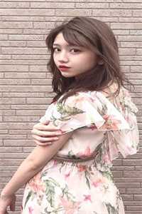王妃死了，王爷痛不欲生