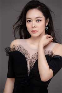 暴君听我心声后，打造开元盛世