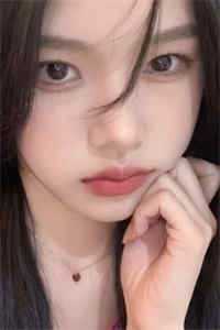 重生后，嫡长女她仗剑山河