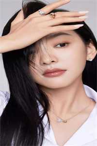 重生后勾引皇帝？夫人她红杏出墙啦