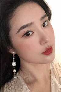纯爱战士出手：女魔头乖乖在怀撒娇