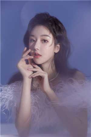 古代：皇上他竟然是个恋爱脑