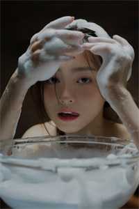 权臣家的小农女是福星