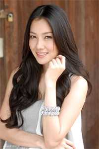 穿越后，我把仙界美女都谈了个遍