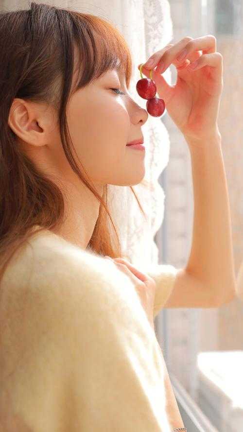 重生后勾引皇帝？夫人她红杏出墙啦