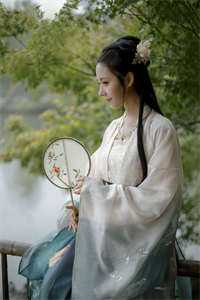 七零：背着渣男成了亚洲女首富