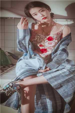 绑定神豪系统，泼天富贵我接住了