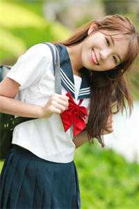 重生异界，迎面就是美女投怀送抱？全文版