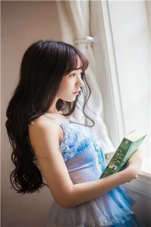 穿成败家子？没关系，他有良田万亩完整章节阅读