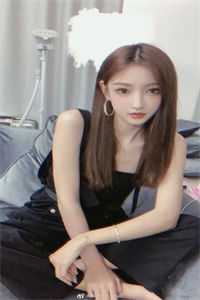 全文小说穿成暴躁反派后，他被女配贴贴了